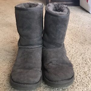 Gray Ugg’s